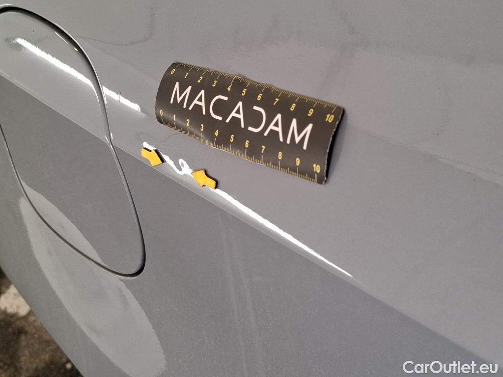  Toyota  Corolla TOYOTA  Touring Sports / 2018 / 5P / Break Hybride 122h Dynamic Business Beyond Zer #42