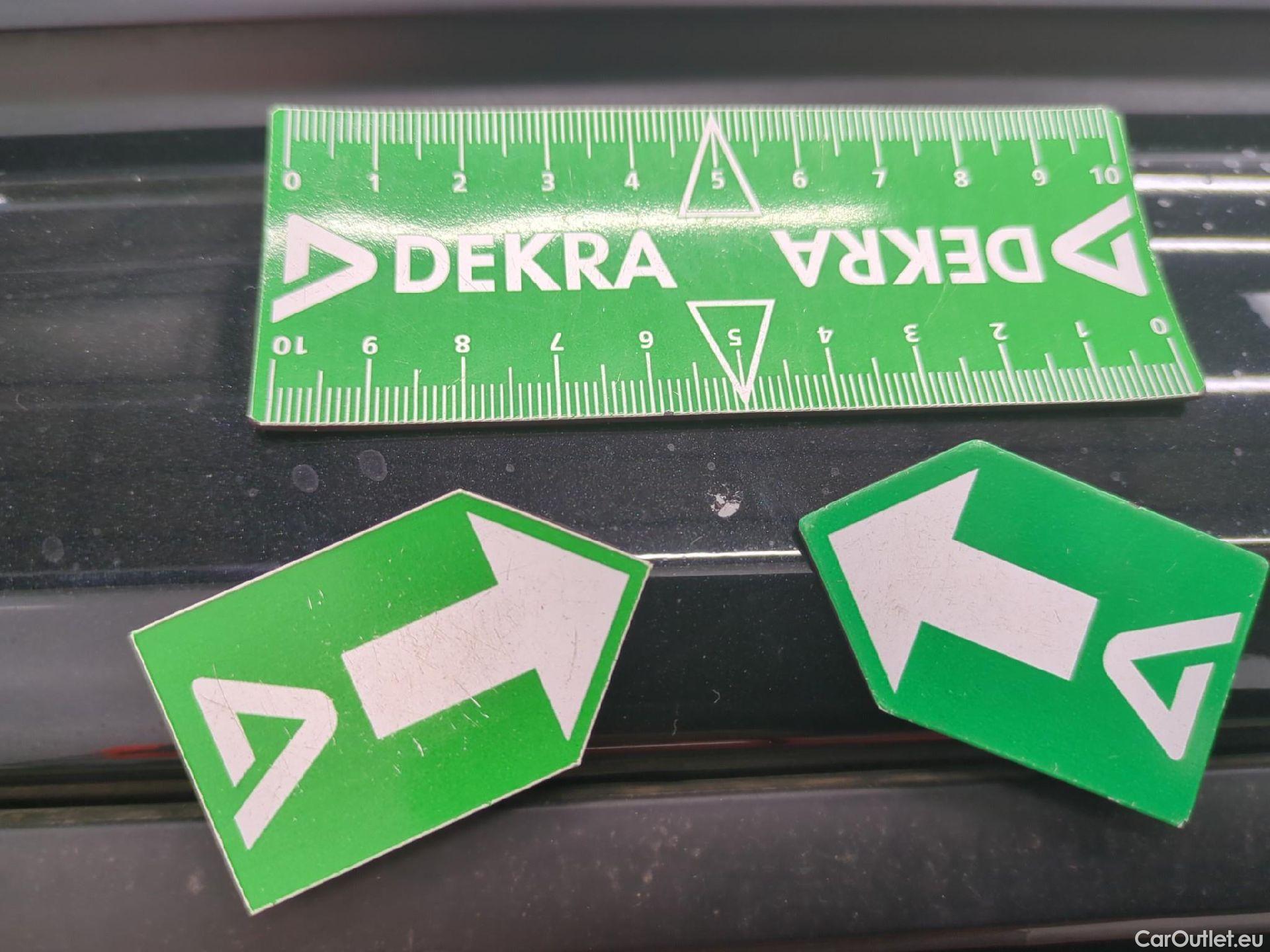  Toyota  Corolla TOYOTA  Touring Sports / 2018 / 5P / Break Hybride 122h GR Sport #49