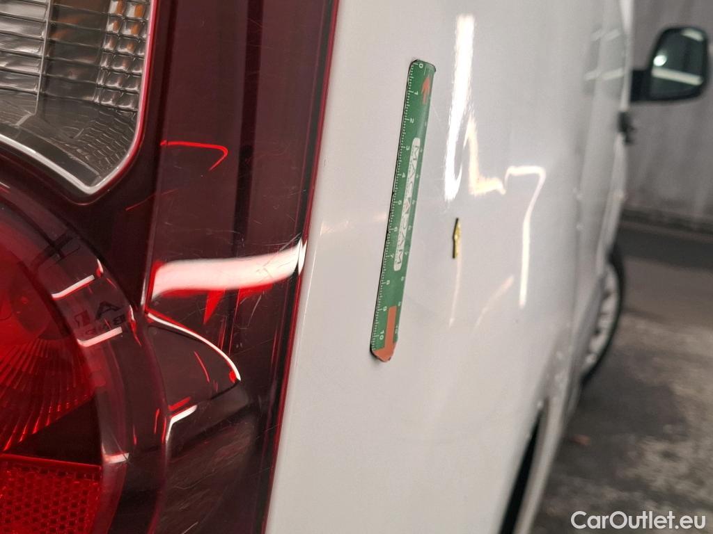  Citroen  Berlingo  Fourgon Business L1 (Court) 1.6 BlueHDi 100CV BVM5 E6 #14