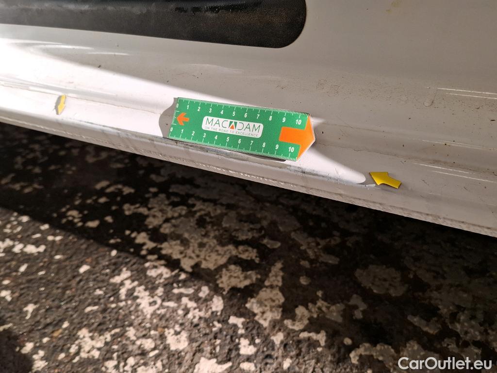  Citroen  Jumpy  Fourgon Club M 2.0 BlueHDi 120CV BVM6 E6dT #13