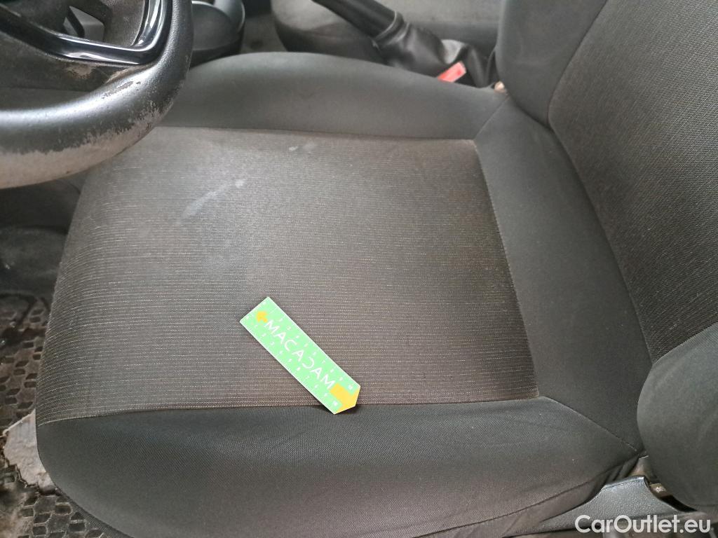  Fiat  Doblo Doblò Pro Lounge Fourgon 1.3 Multijet 95CV BVM5 E6dT #6