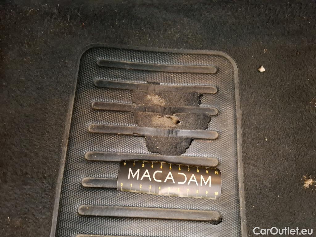  Citroen  C3  Société Feel Business R 1.5 BlueHDI 100CV BVM5 E6dT #3