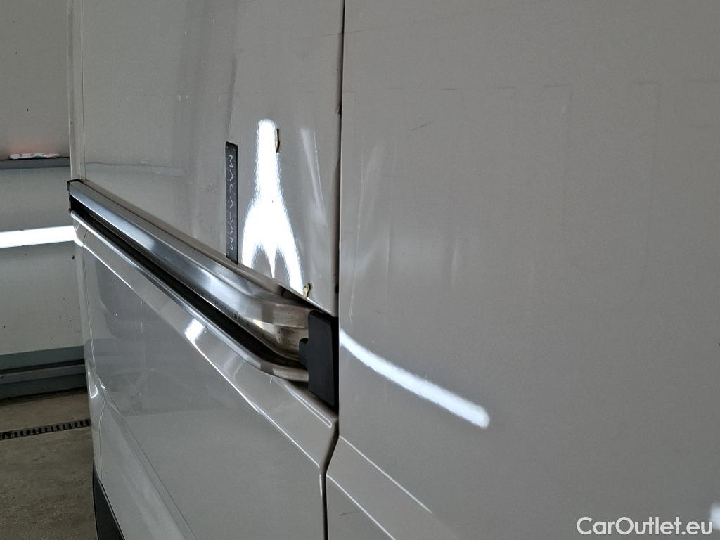  Citroen  Jumper CITROEN  / 2014 / 4P / Fourgon tôlé 33 L1H2 BlueHDi 140 S&S BVM6 Club #23