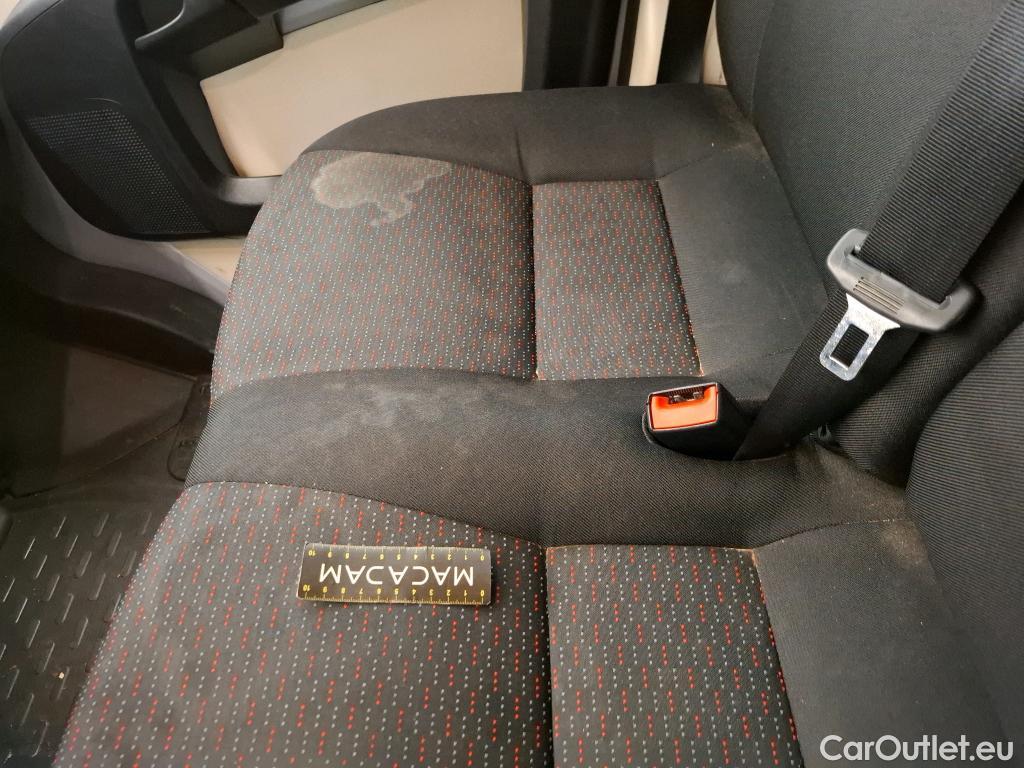  Citroen  Jumper CITROEN  VU 4p Fourgon 30 L2H2 BlueHDi 130 BVM6 Business #44