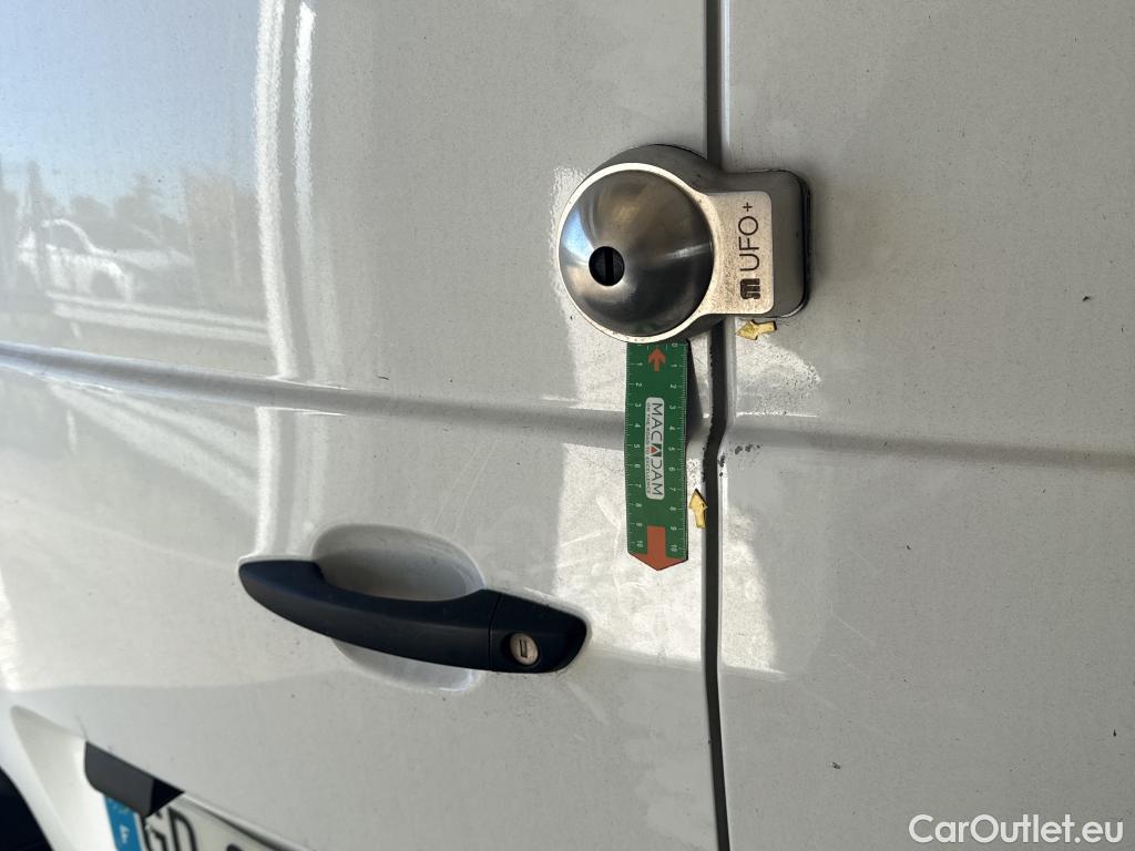  Citroen  Berlingo  Fourgon Driver XL 950 1.5 BlueHDi 130CV BVM6 E6dT #17