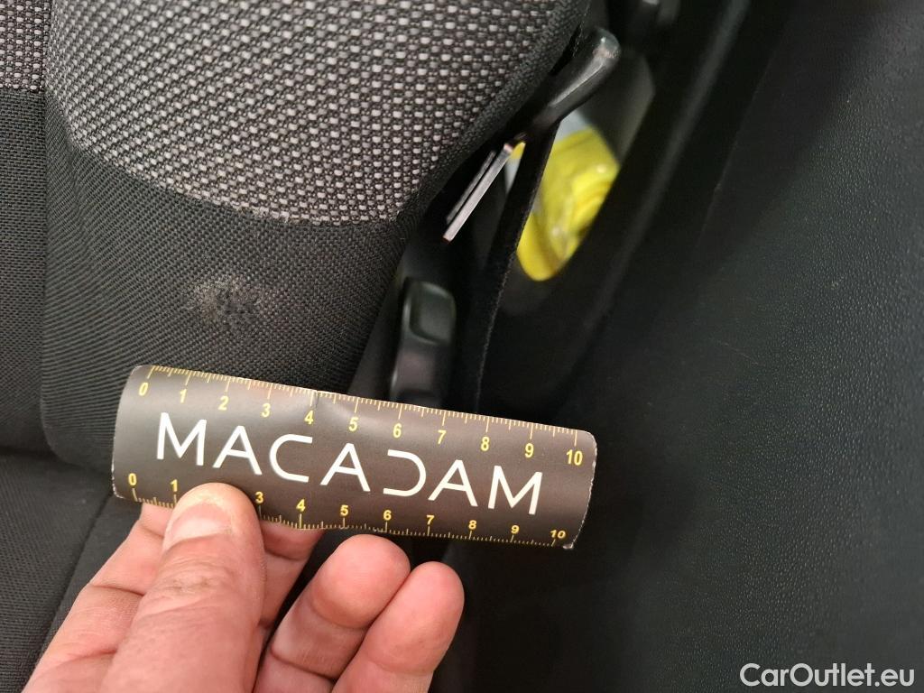  Citroen  C3  Société Feel Business R 1.5 BlueHDI 100CV BVM5 E6dT #18