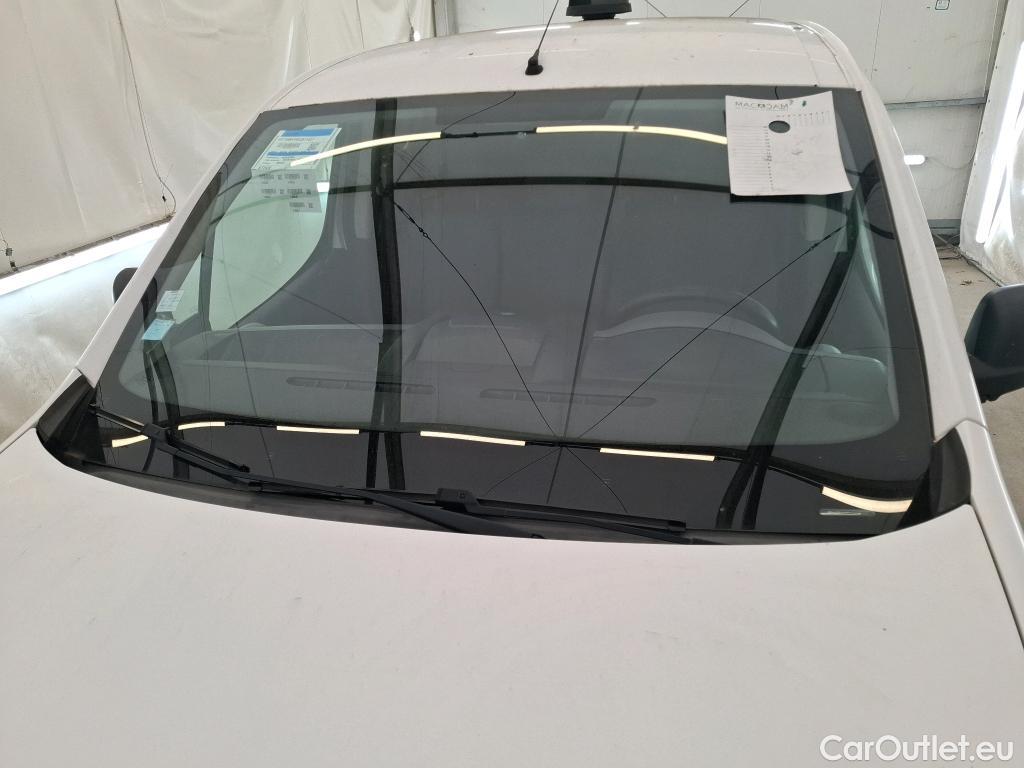  Citroen  Berlingo  Fourgon Club L1 (Court) 1.6 BlueHDi 100CV BVM5 E6 #10