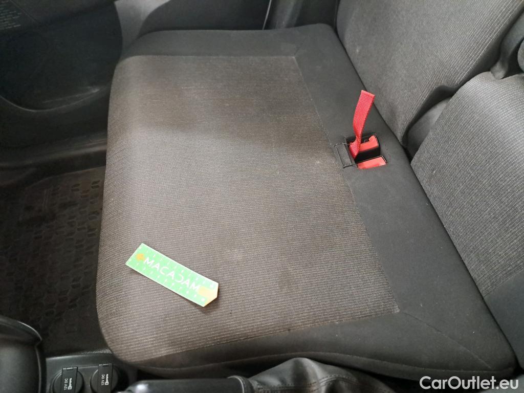  Fiat  Doblo Doblò Pro Lounge Fourgon 1.3 Multijet 95CV BVM5 E6dT #8