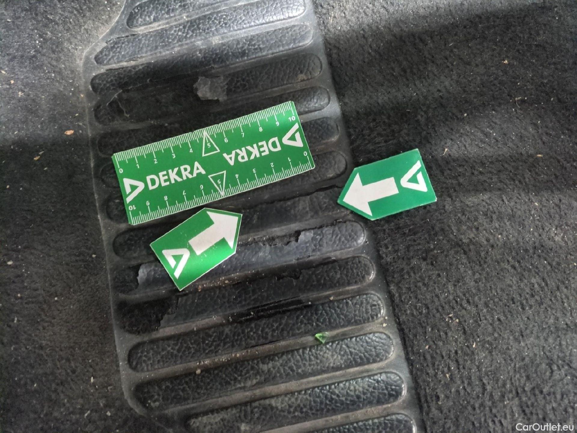  Renault  Clio  IV Air 1.5 dCi 75CV BVM5 E6 #4