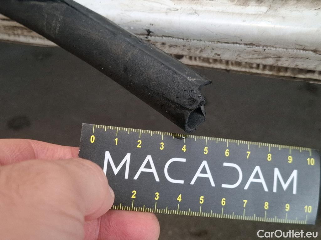  Ford  Transit FORD  Custom / 2018 / 4P / Fourgon tôlé 2.0 ECOBLUE 105 280 L1H1 TREND BUSINESS #93