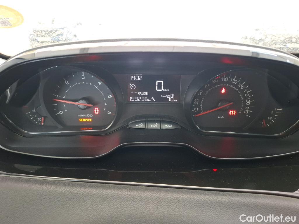  Peugeot  208  Affaire Pack CD Clim 1.4 HDi 70CV BVM5 E5 #57