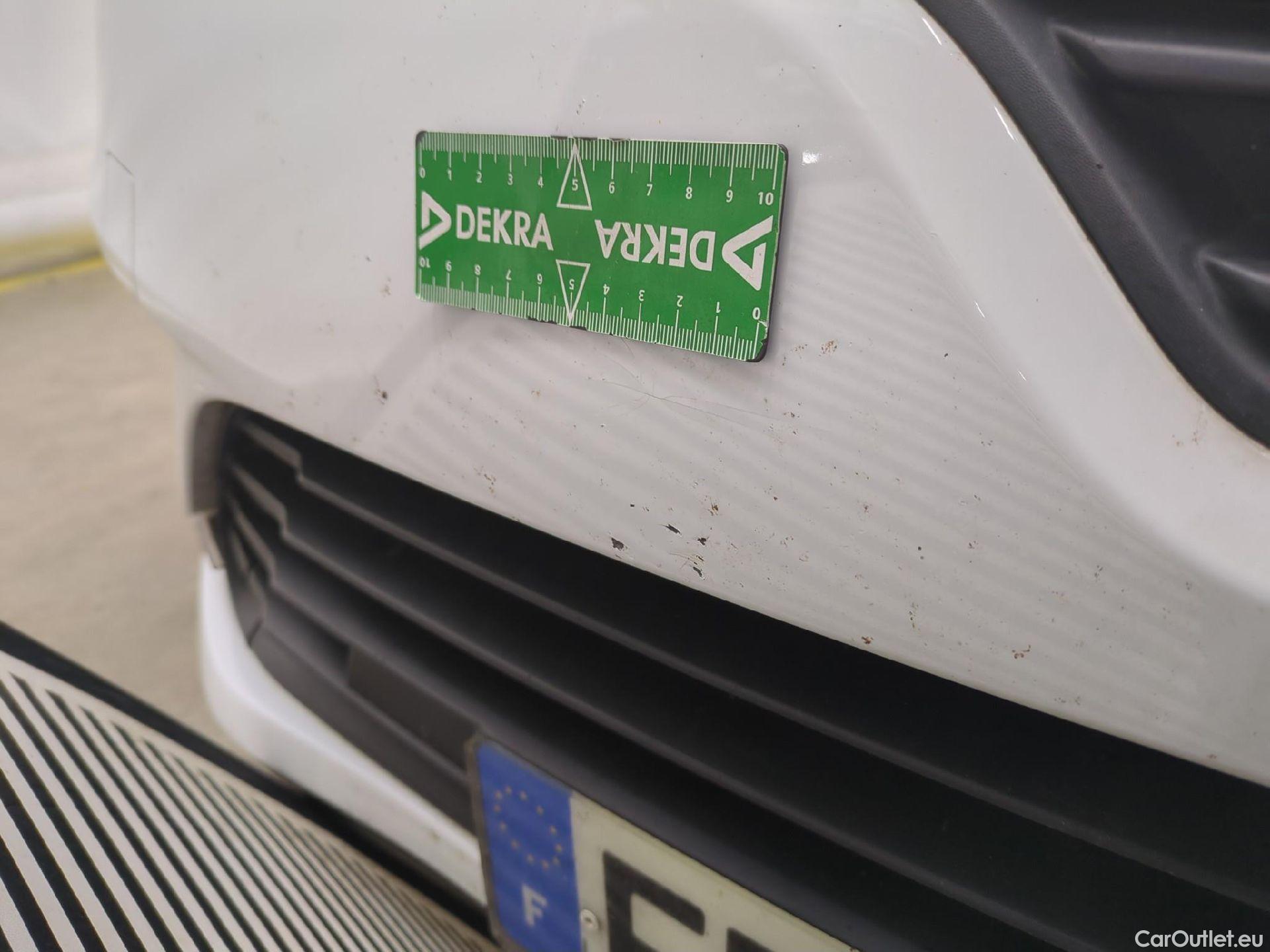  Renault  Clio  IV Air 1.5 dCi 75CV BVM5 E6 #21