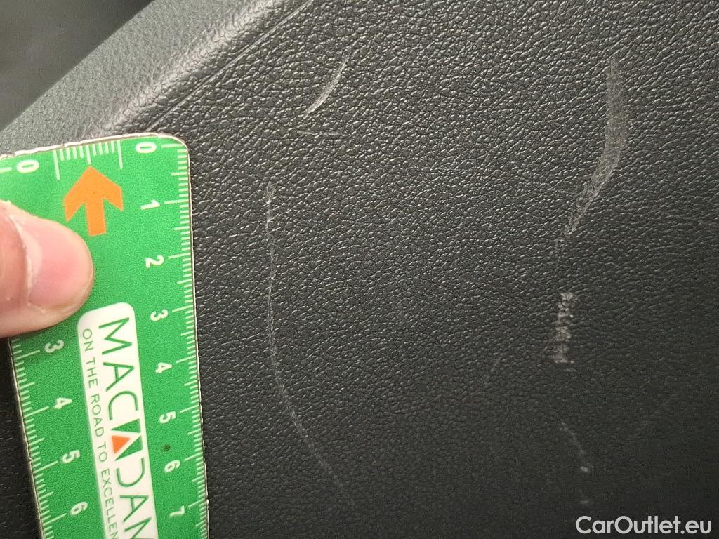  Renault  Clio RENAULT  Société VU 5p Berline Air Medianav dCi 90 - 18 #14