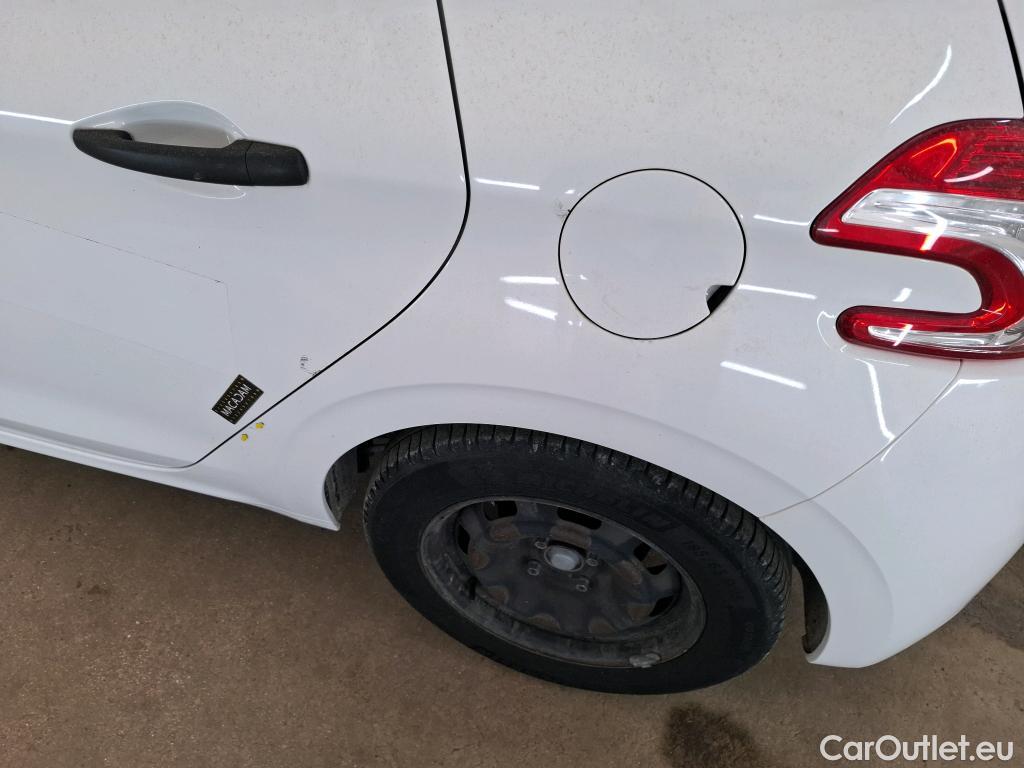  Peugeot  208  Affaire Pack CD Clim 1.4 HDi 70CV BVM5 E5 #35