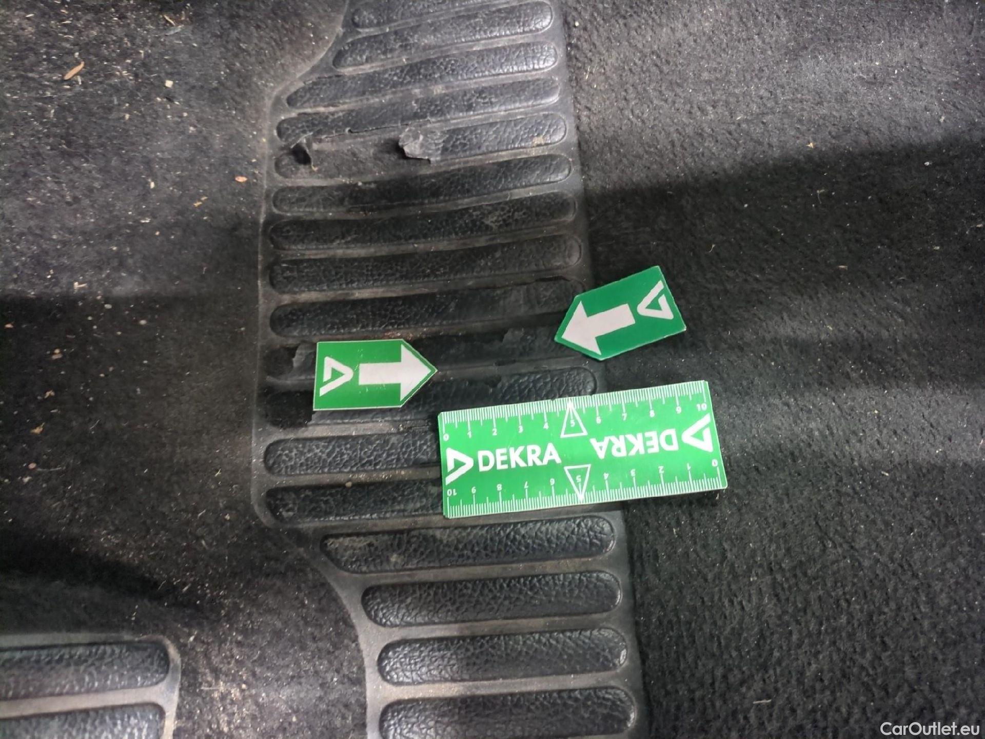  Renault  Clio  IV Air 1.5 dCi 75CV BVM5 E6 #7