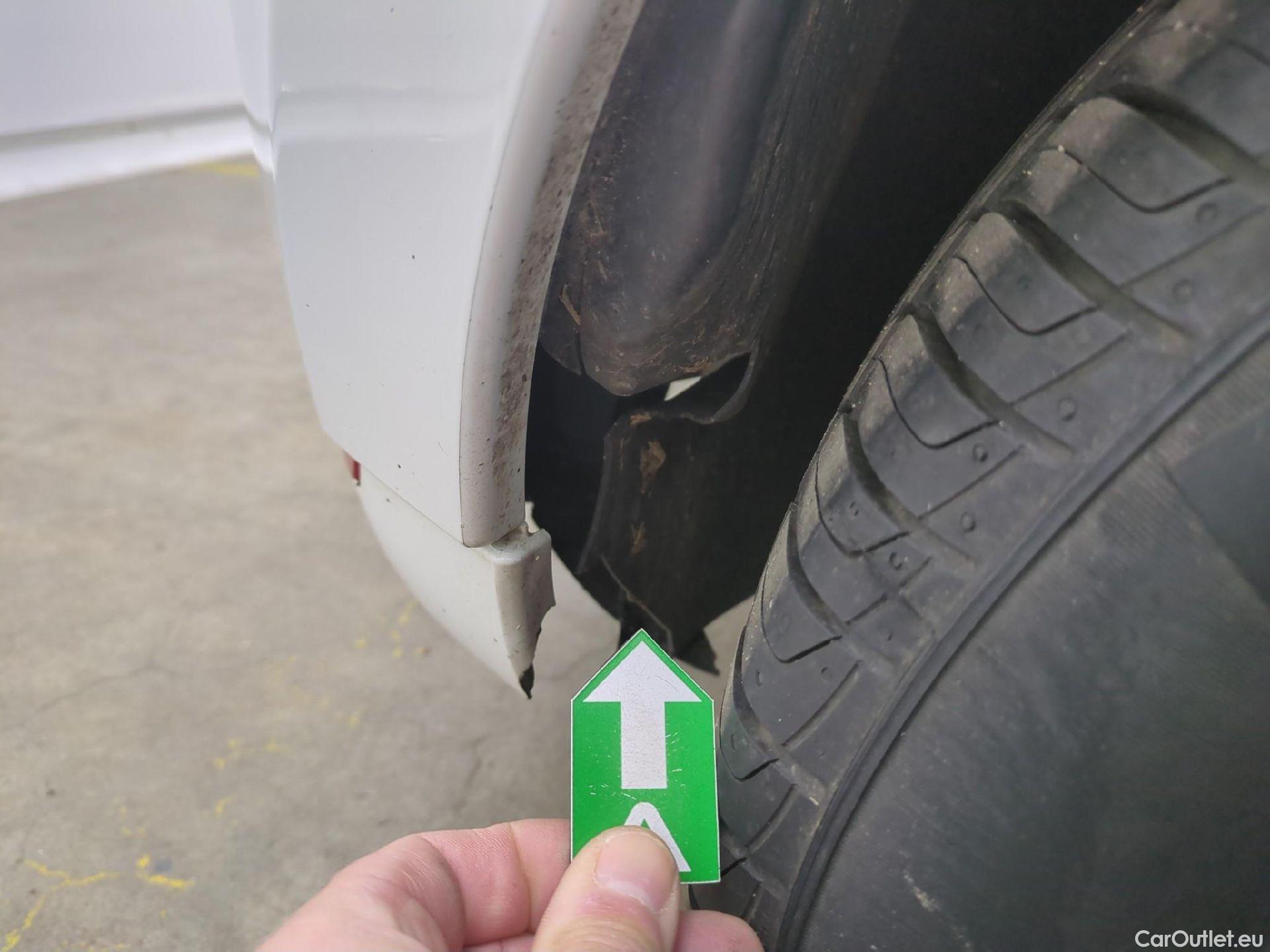  Renault  Clio  IV Air 1.5 dCi 75CV BVM5 E6 #14