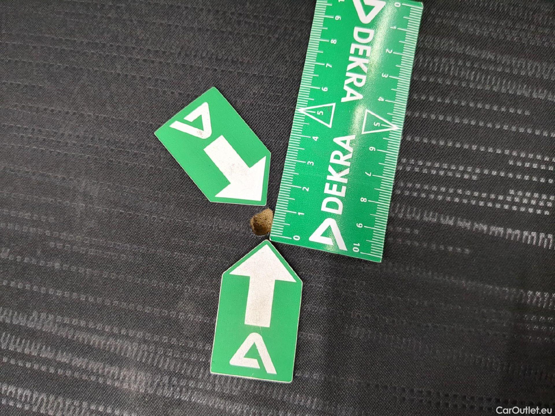  Peugeot  208  Affaire Pack Clim 1.6 HDi 75CV BVM5 E6 #9