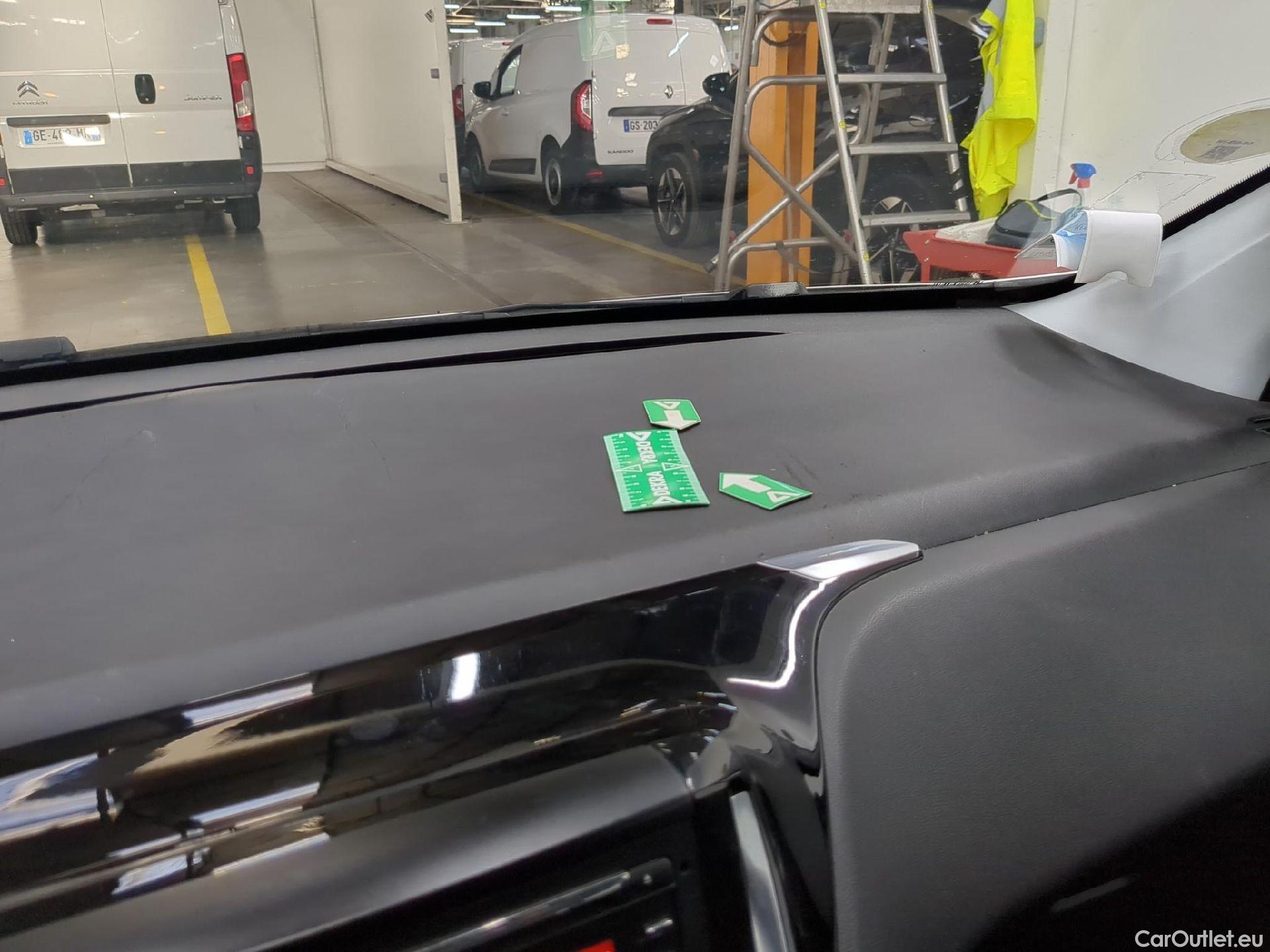  Peugeot  208  Affaire Pack Clim 1.6 HDi 75CV BVM5 E6 #1