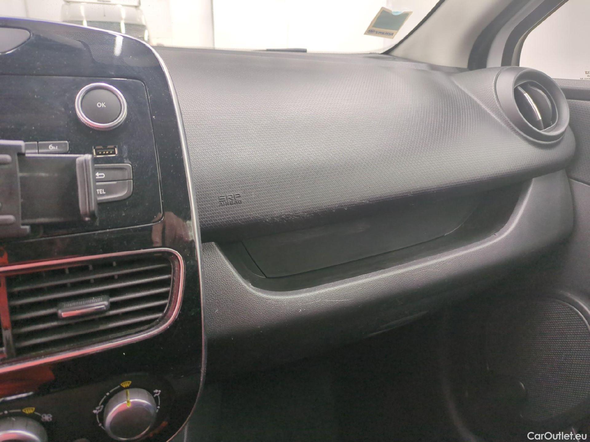  Renault  Clio  IV Air 1.5 dCi 75CV BVM5 E6 #10