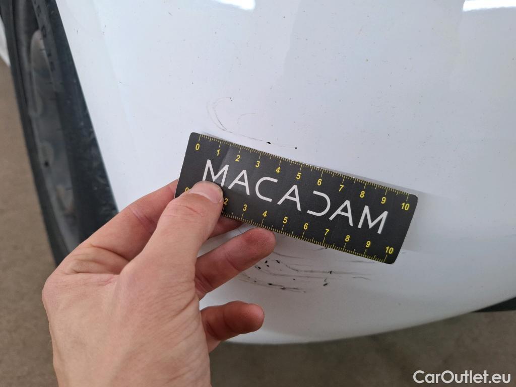  Peugeot  208  Affaire Pack CD Clim 1.4 HDi 70CV BVM5 E5 #10