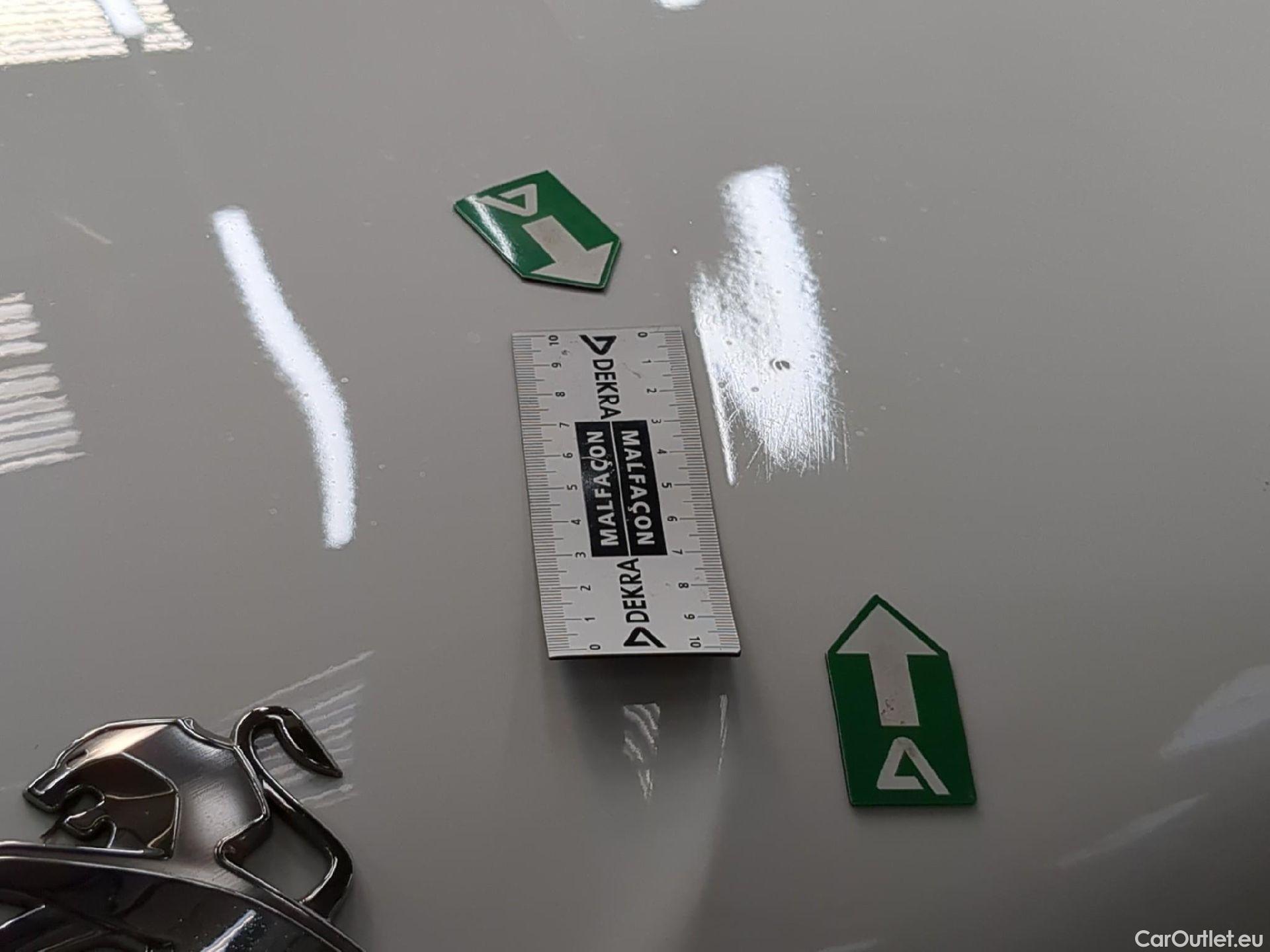  Peugeot  208  Affaire Pack Clim 1.6 HDi 75CV BVM5 E6 #44