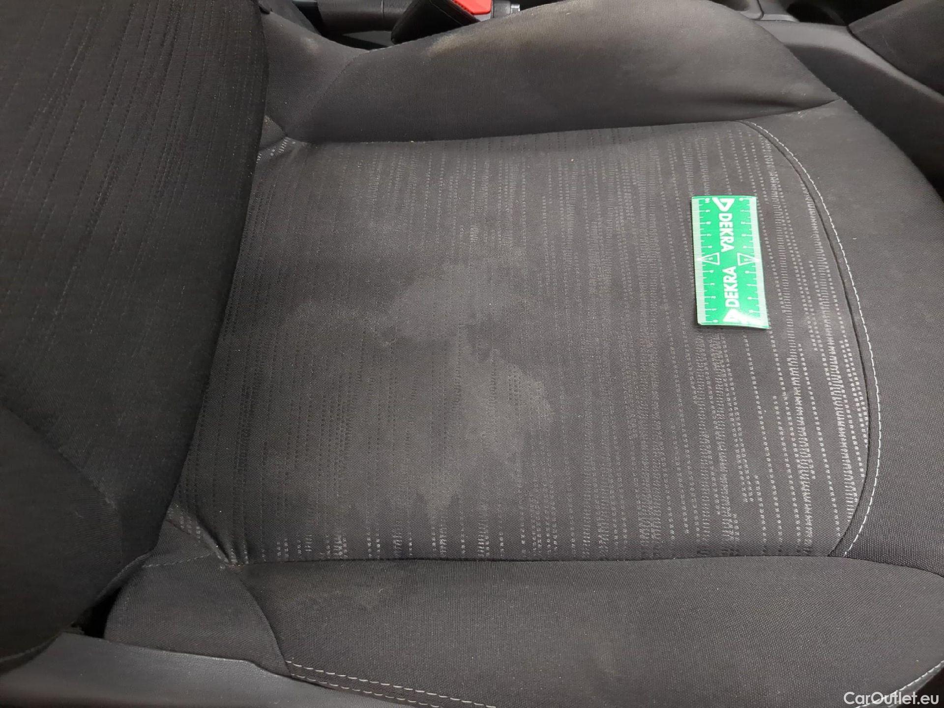  Peugeot  208  Affaire Pack Clim 1.6 HDi 75CV BVM5 E6 #22