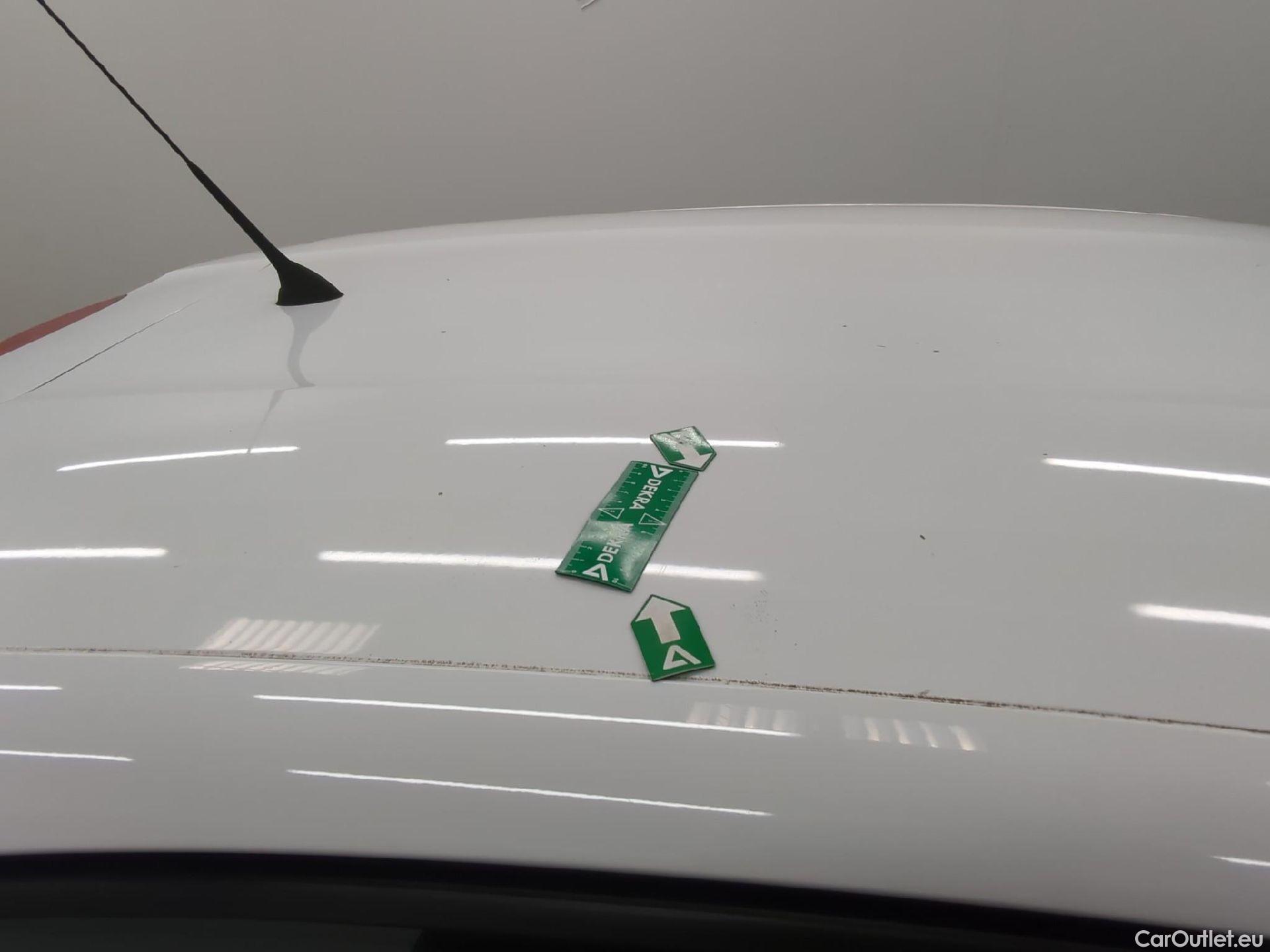  Peugeot  208  Affaire Pack Clim 1.6 HDi 75CV BVM5 E6 #33