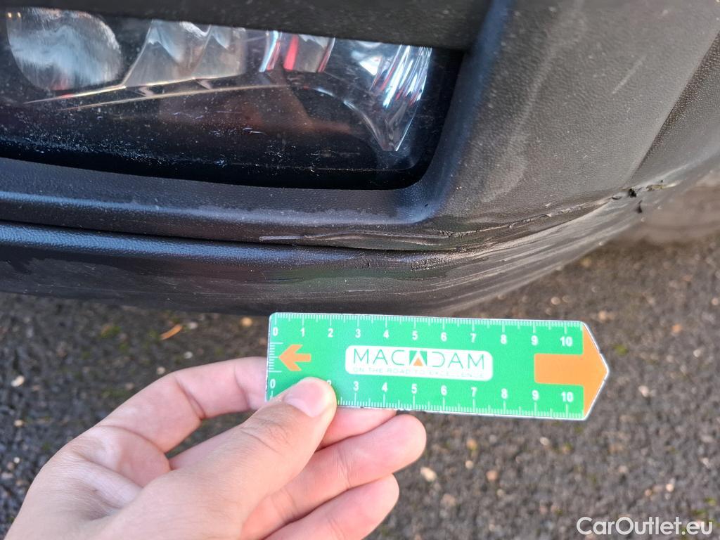  Volkswagen  Crafter VOLKSWAGEN  / 2017 / 4P / Fourgon tôlé 2.0TDI 140 35 L3H3 BVA8 Busi Line Plus #18