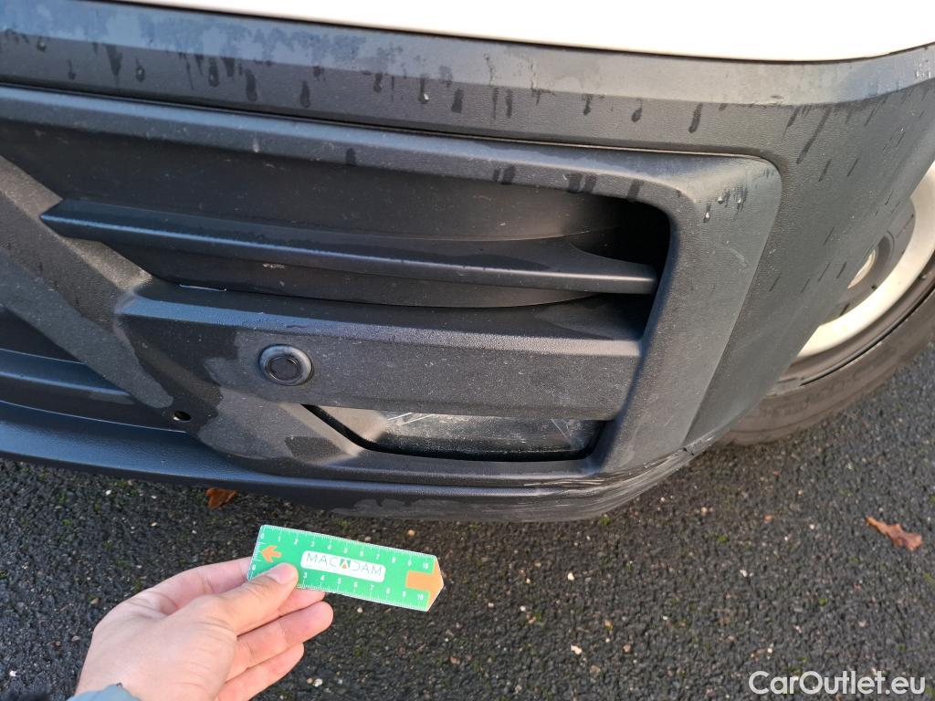  Volkswagen  Crafter VOLKSWAGEN  / 2017 / 4P / Fourgon tôlé 2.0TDI 140 35 L3H3 BVA8 Busi Line Plus #9