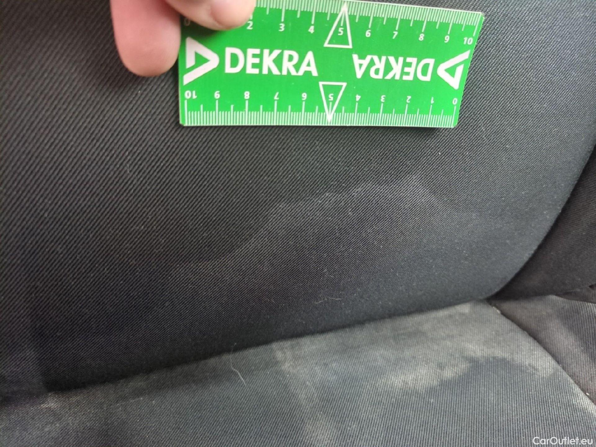  Renault  Kangoo  Express Grand Confort (L1) 1.5 dCi 90CV BVM5 E6 #77