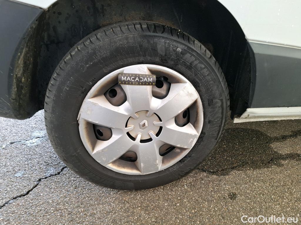  Renault  Kangoo  Express Maxi Extra (Série Spéciale) 1.5 dCi 90CV BVM5 E6 #25