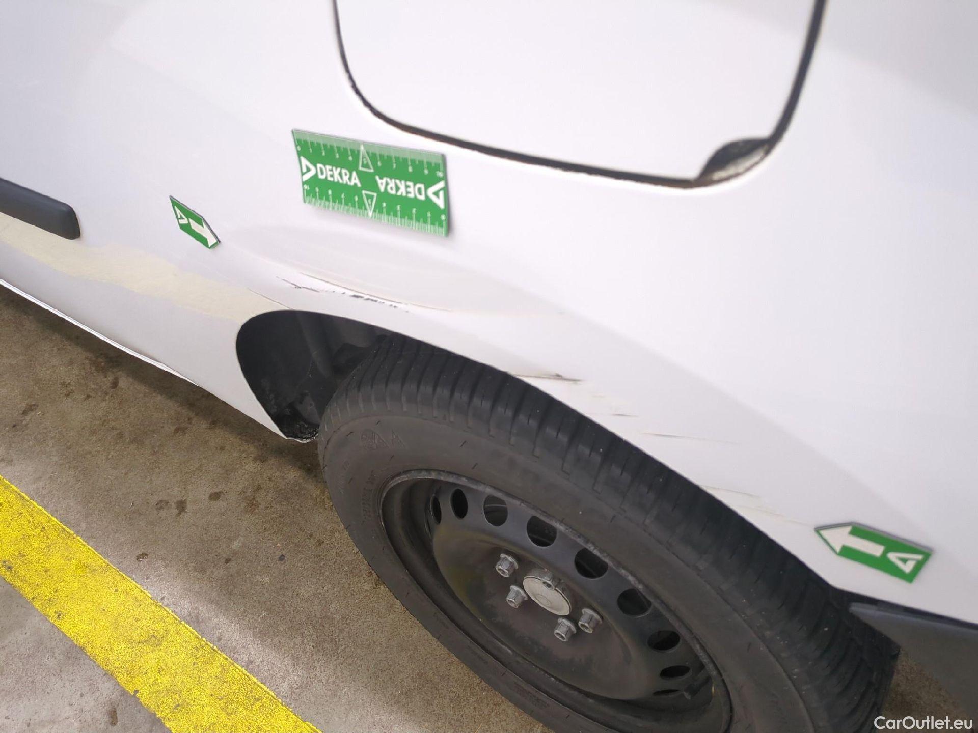  Renault  Kangoo  Express Grand Confort (L1) 1.5 dCi 90CV BVM5 E6 #40