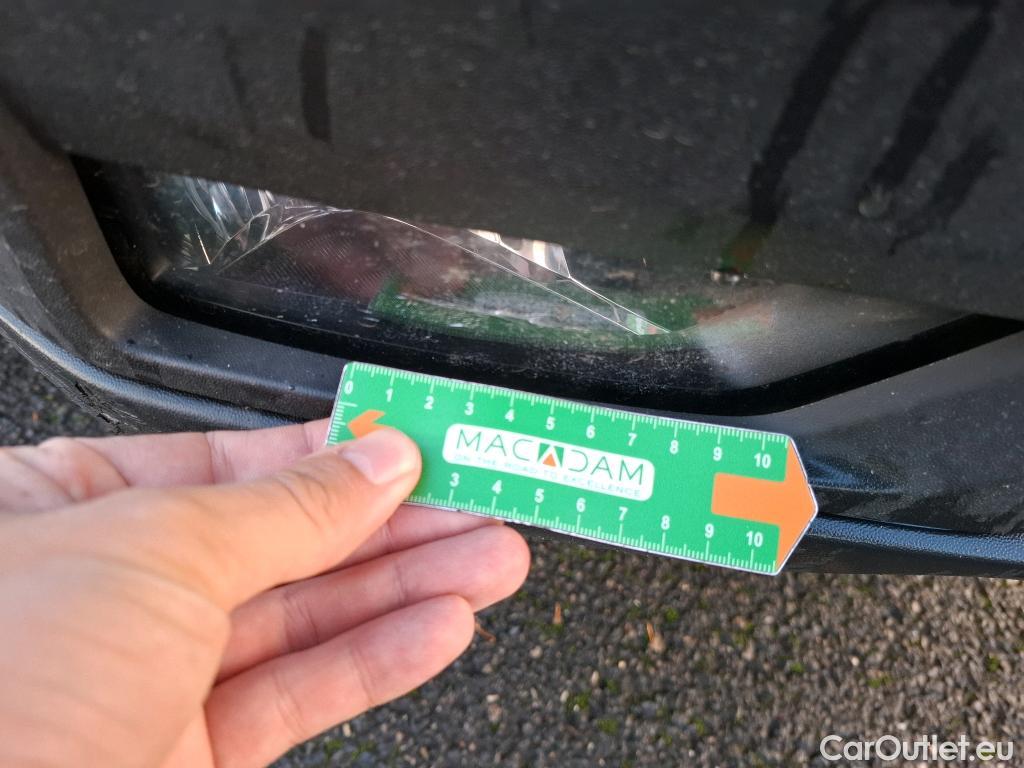  Volkswagen  Crafter VOLKSWAGEN  / 2017 / 4P / Fourgon tôlé 2.0TDI 140 35 L3H3 BVA8 Busi Line Plus #8