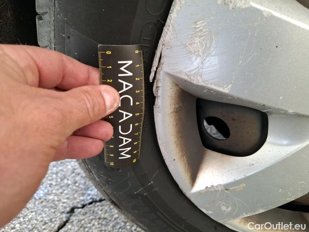  Renault  Kangoo  Express Maxi Extra (Série Spéciale) 1.5 dCi 90CV BVM5 E6 #26