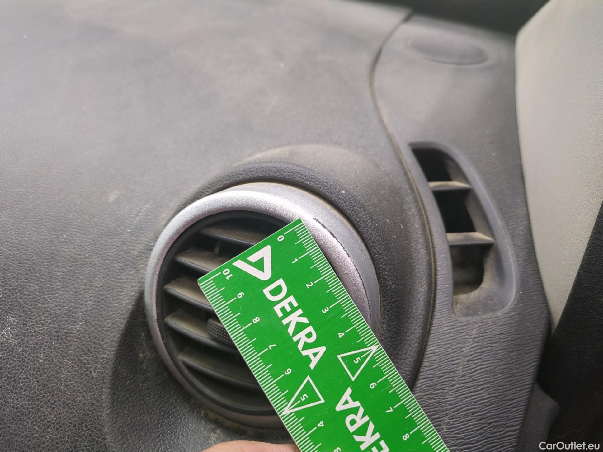  Renault  Kangoo  Express Grand Confort (L1) 1.5 dCi 90CV BVM5 E6 #95