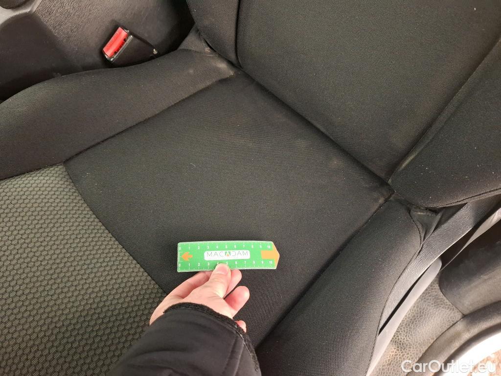  Renault  Kangoo  Express Grand Confort (L1) 1.5 dCi 110CV BVM6 E6 #39