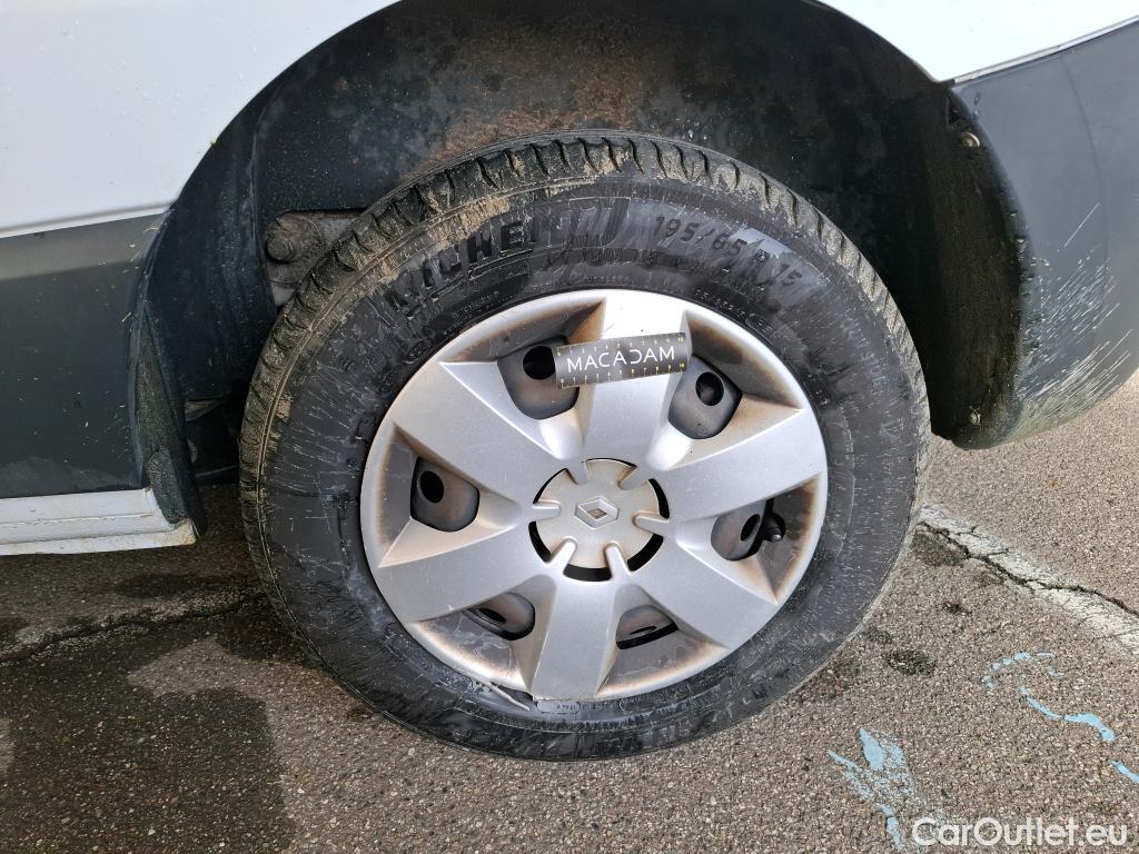  Renault  Kangoo  Express Maxi Extra (Série Spéciale) 1.5 dCi 90CV BVM5 E6 #23