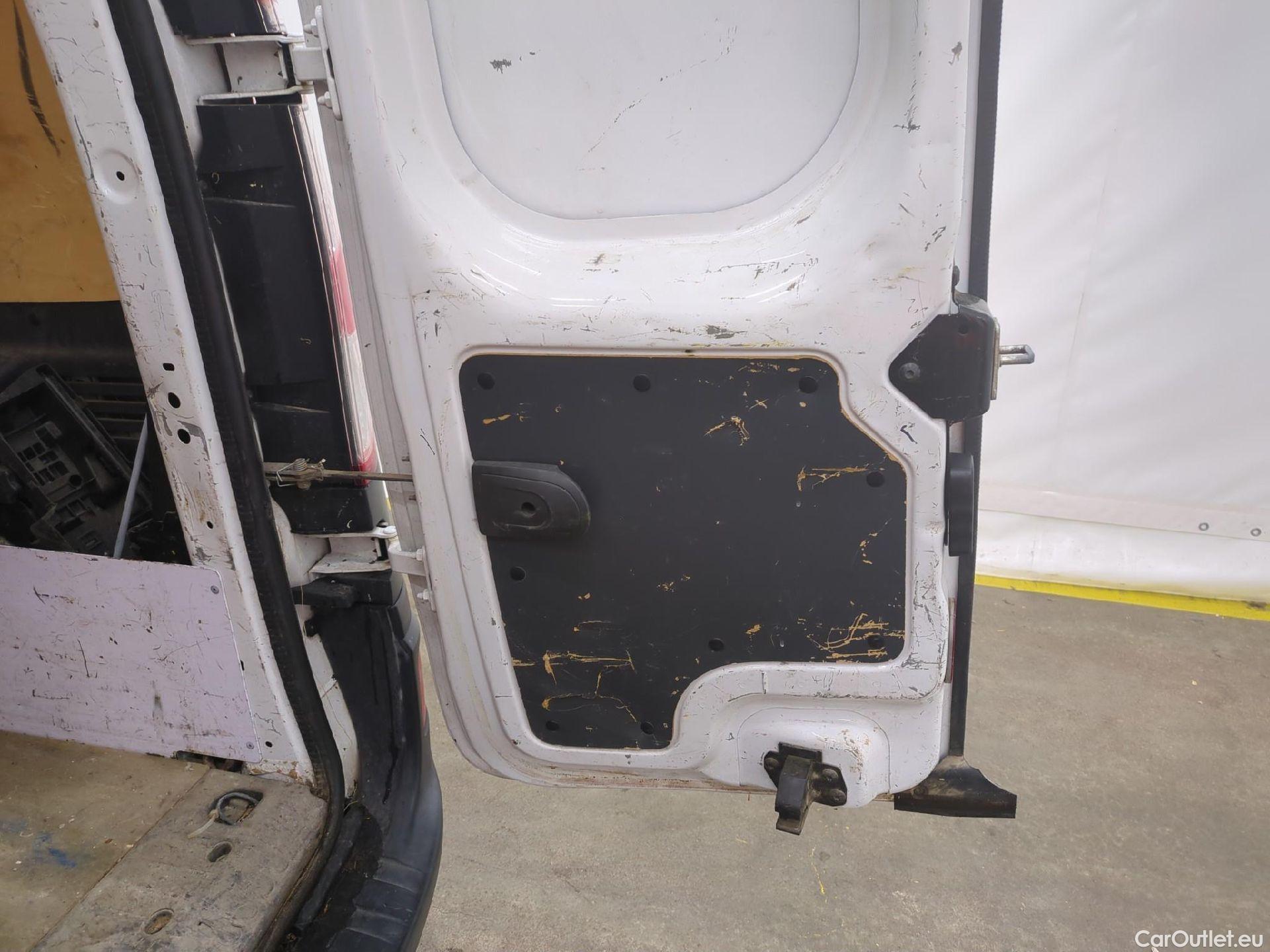  Renault  Kangoo  Express Grand Confort (L1) 1.5 dCi 90CV BVM5 E6 #16