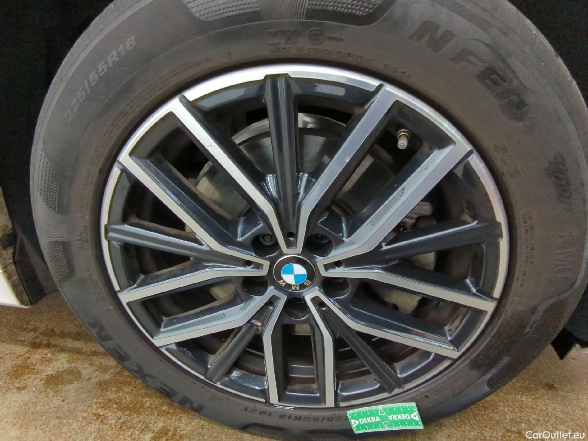  Bmw  X1 BMW  / 2022 / 5P / SUV xDrive23i M Sport DKG7 #1