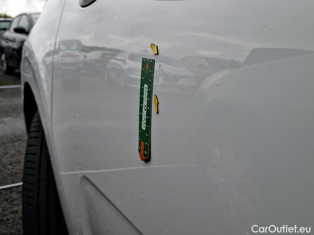  Citroen  C3  Feel Business 1.2 PureTech 80CV BVM5 E6d #6