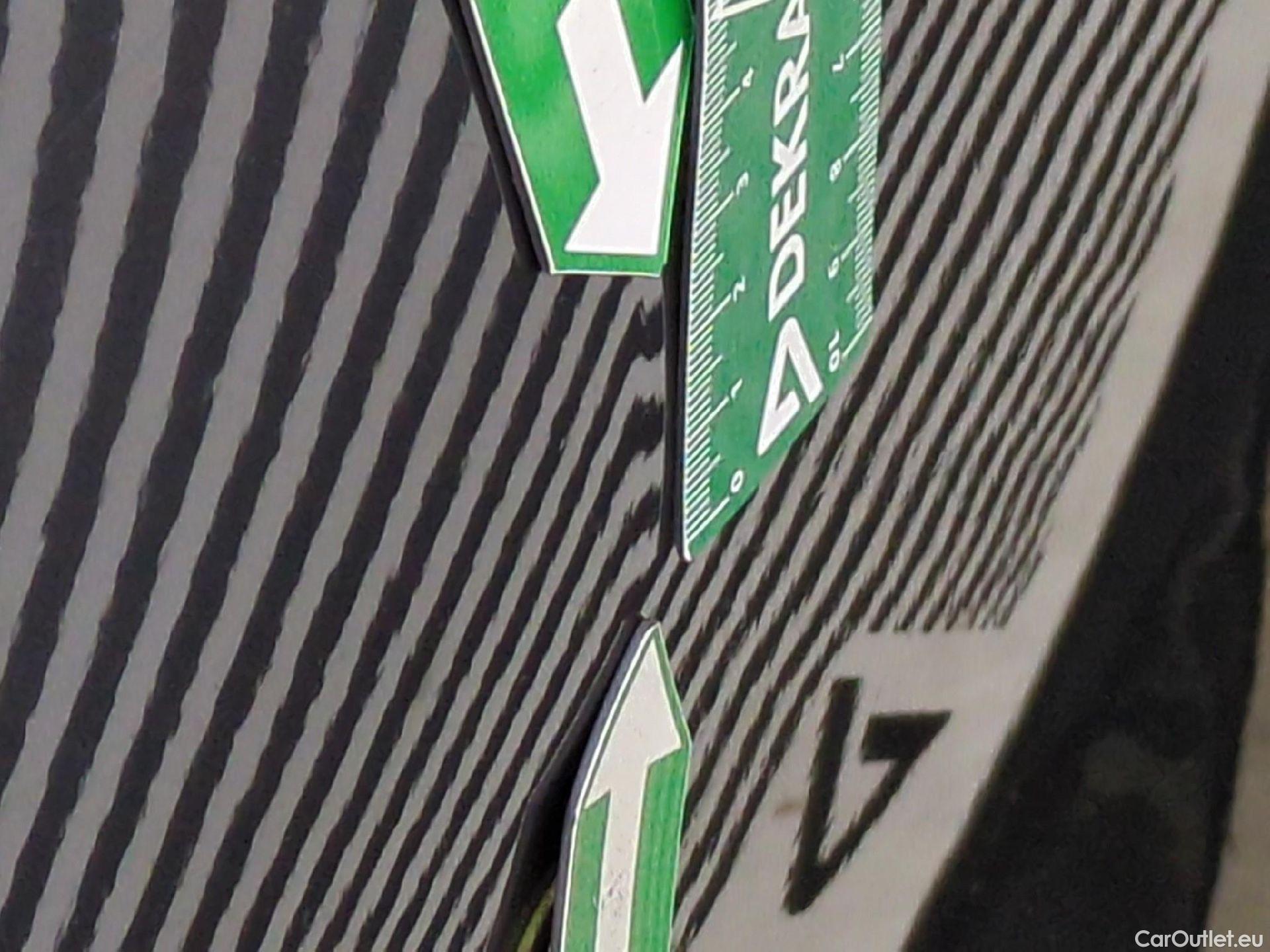  Bmw  X1 BMW  / 2019 / 5P / SUV xDrive25e Business Design BVA6 #12