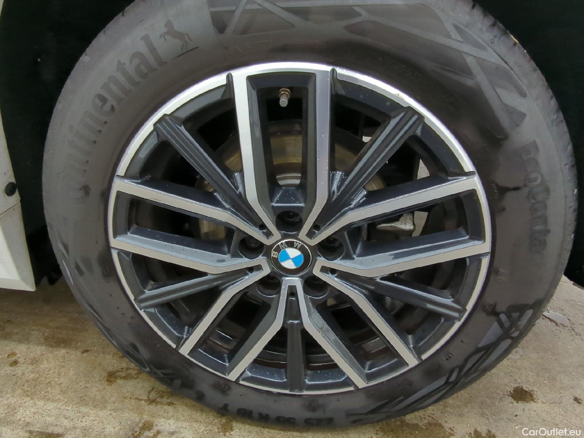  Bmw  X1 BMW  / 2022 / 5P / SUV xDrive23i M Sport DKG7 #3