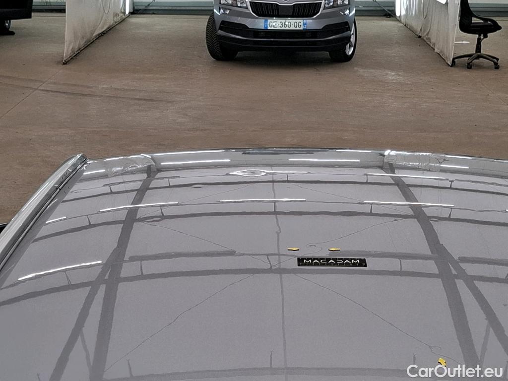  Audi  Q3 AUDI  / 2018 / 5P / SUV 35 TFSI 150 MHEV S TRONIC DESIGN LUXE #7