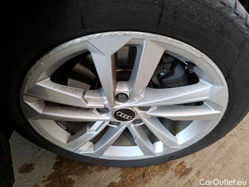  Audi  A3 AUDI  Sportback / 2020 / 5P / Berline 40 TFSI e 204 S Tronic Business Line #13