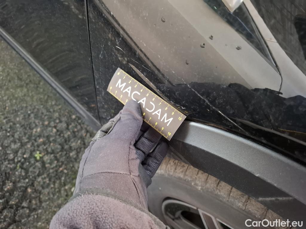  Mercedes  GLB MERCEDES-BENZ  / 2019 / 5P / SUV  200 d AMG Line #11