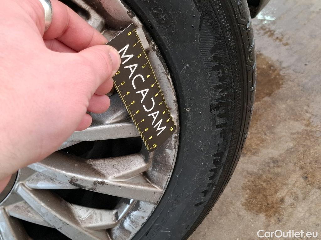  Fiat  500 FIAT C  2015  2P  Cabriolet Hybrid 10 BSG 70 ch Dolcevita #14