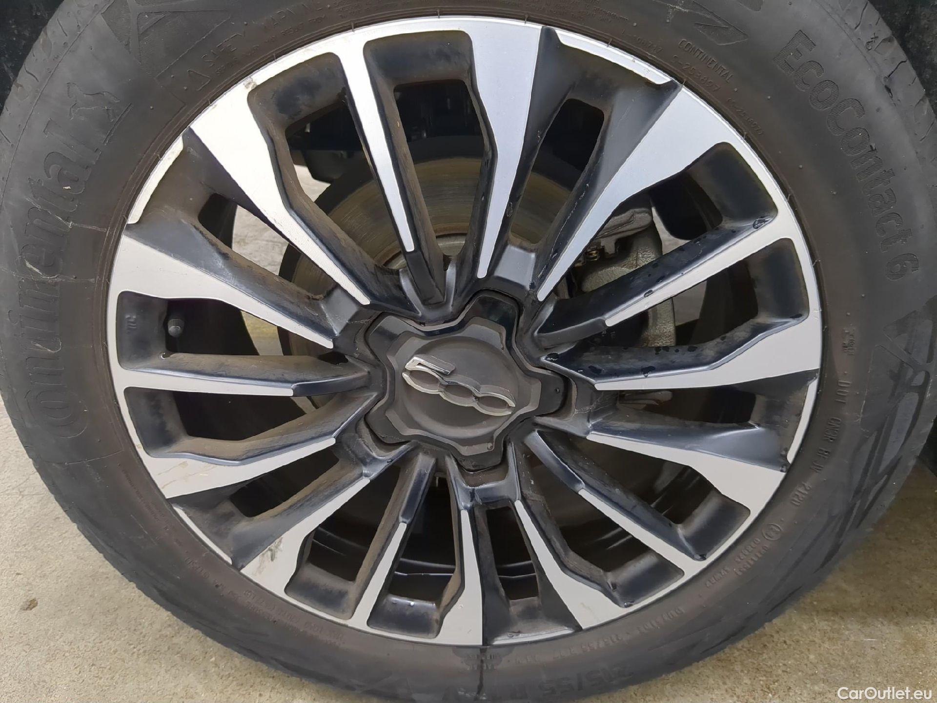  Fiat  500 FIAT X / 2018 / 5P / SUV 1.0 FFly T T3 120ch Cross #27