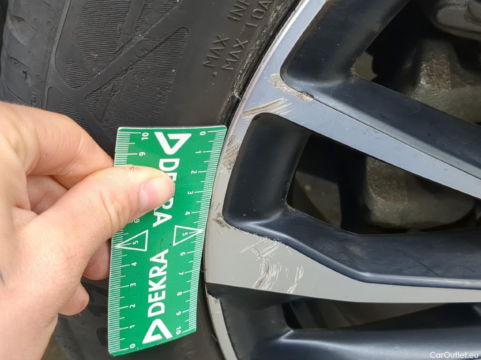  Fiat  500 FIAT X / 2018 / 5P / SUV 1.0 FFly T T3 120ch Cross #15