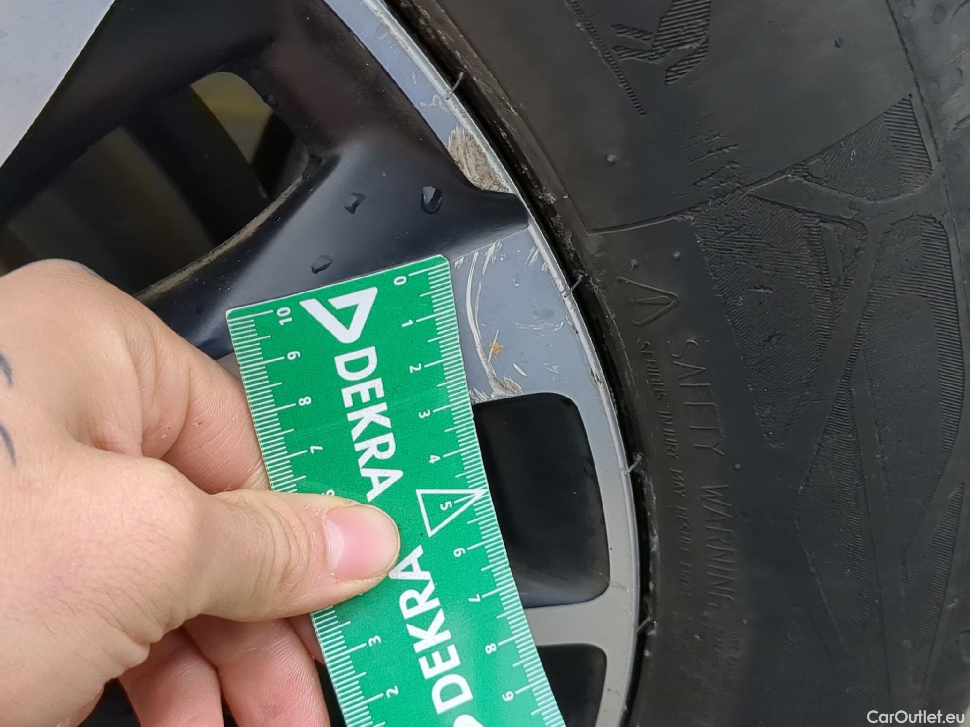  Fiat  500 FIAT X / 2018 / 5P / SUV 1.0 FFly T T3 120ch Cross #18