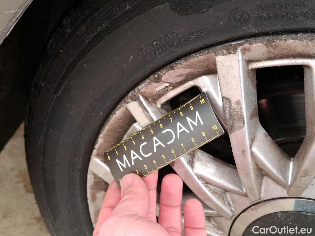  Fiat  500 FIAT C  2015  2P  Cabriolet Hybrid 10 BSG 70 ch Dolcevita #21